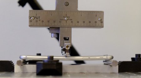 Apple доказала "несгибаемость" iPhone 6 Plus- ФОТО+ВИДЕО