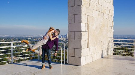 Around the world in kisses - PHOTO
