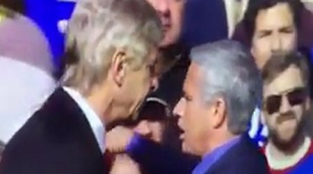 Premyer Liqada Venger və Mourinio tutaşdı - VİDEO
