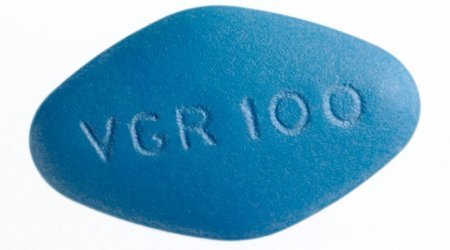 Viagra 'may cause blindness' - VIDEO