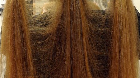 Girl, 12, has 3ft 4in golden locks - PHOTO+VIDEO