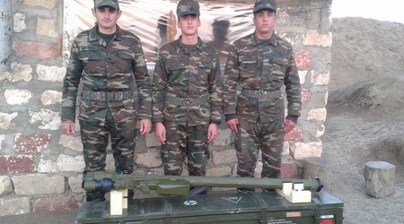 Военнослужащий, сбивший вражеский вертолет- ФОТО