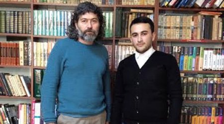 Şahbaz Xuduoğlu: "Biz, nədənsə ölü ədəbiyyatdan danışmağa üstünlük veririk" - MÜSAHİBƏ