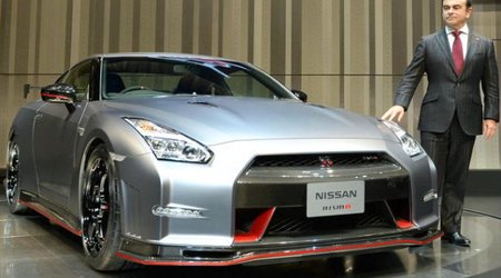 Nissan takes wraps off fastest GT-R sports car ever
