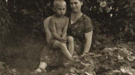 Putin's family album - PHOTO