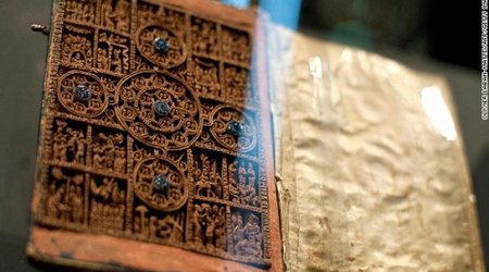 Vatican, Bodleian libraries unite to put ancient texts, Bibles online