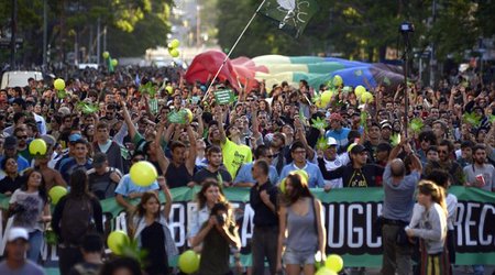 Uruguay legalises sale and production of cannabis - PHOTO