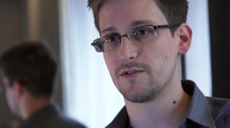 Snowden stole 'keys to the kingdom': NSA official