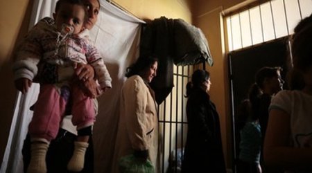 EU and Turkey in deal on migrants