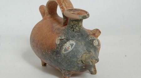 2,400-year-old terracotta baby bottle shaped like a PIG