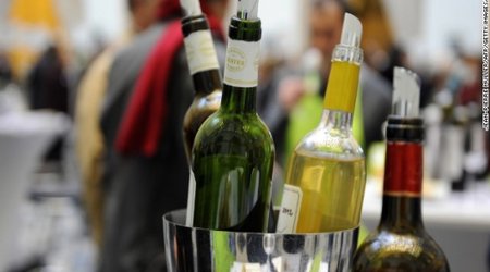 7 ways to keep alcohol from wrecking your diet