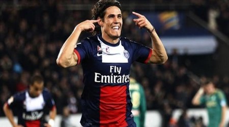 Paper Round: United and Chelsea to battle for Cavani