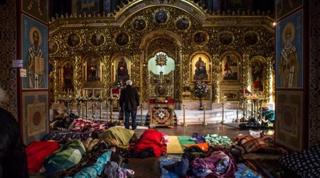 Kiev monastery now makeshift hospital - VIDEO