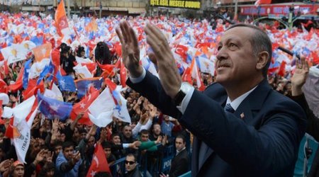 Turkish Prime Minister Erdogan Loses his Voice - VIDEO