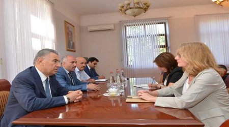 Red Cross urged to ensure return of Azeris in Armenian captivity