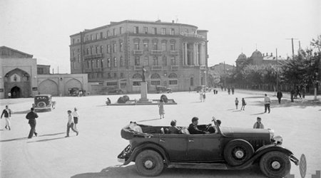 Photo of a Yerevan mosque that no longer exists