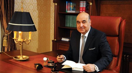 Çingiz Abdullayev: "Yazıçı çalışmalıdır ki, onu oxusunlar" - Video