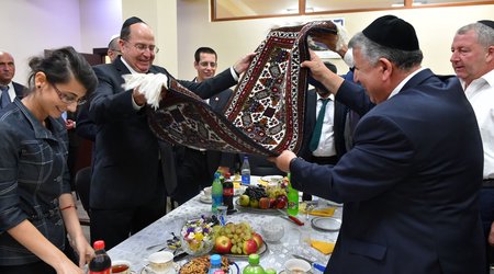 The improbable romance between Israel and Azerbaijan