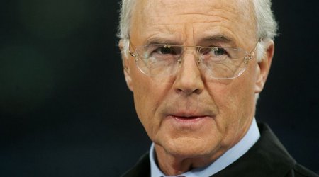 Bekkenbauer: "Futbolda hakimlərə ehtiyac qalmayacaq"