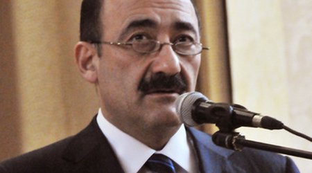 Nazir: “Kinoteatrlarda filmlərin dublyaj olunmadan verilməsi məni narahat edir”