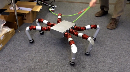 Robot hörümçək düzəldildi - VİDEO
