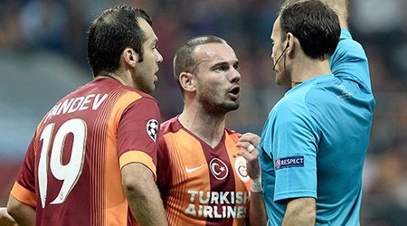 İtalyanlar "Qalatasaray"ın iki ulduzunu alır
