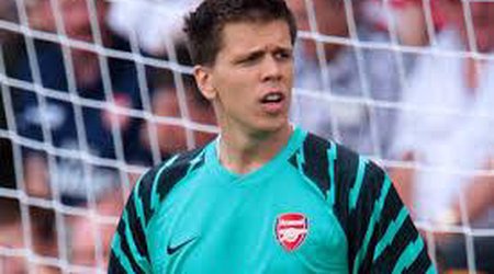 "Arsenal"dan siqaretə görə cəza