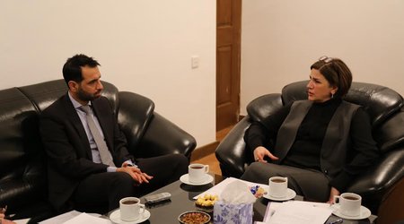 Böyük Britaniya səfiri Tərcümə Mərkəzində olub