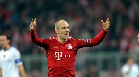 Məhşur futbolçunun timsah dişlədi