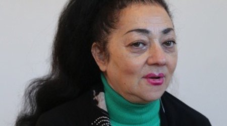 Xalq artistinin vəziyyəti pisləşdi