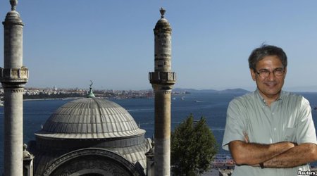 Pamukun heç bir romanı qısa zamanda bu qədər satılmamışdı