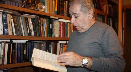 Ermənilərin “Daş yuxular”dan danışmasına Əkrəm Əylislidən reaksiya