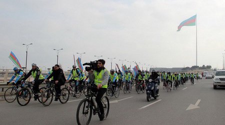 В Баку прошел Велопробег молодежи