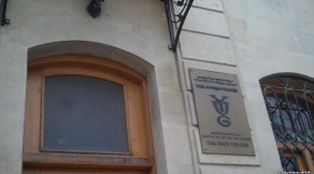 "Unudulmaz əfəndi" tamaşasının nümayişi oldu