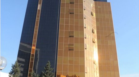 Azeri central bank abandons currency peg to U.S. dollar