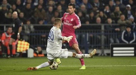 Ronaldo Messi və Raula çatdı