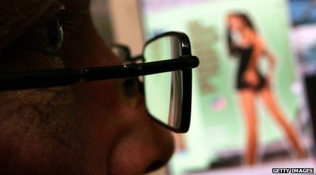 Google warns Blogger users over porn