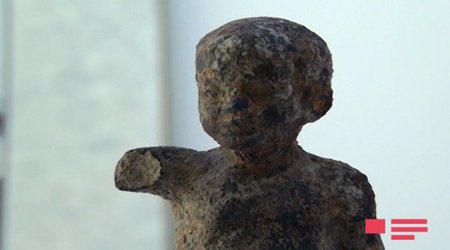 Azərbaycanda yaşı 2250 il olan dəmir heykəl tapıldı - FOTOLAR