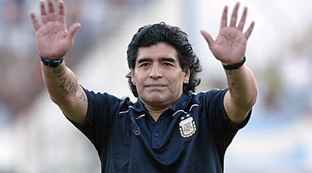 Maradonanın görkəmi hamını təəccübləndirdi - FOTO