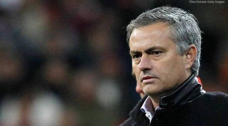Mourinyo: "Terri daha bir mövsüm Çelsidə qalacaq"