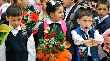 Electronic admission into first classes starts in Baku