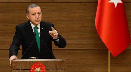 Erdoğan urges muhtars to protect women from violence