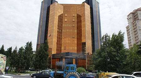 Azeri c.bank cuts minimum reserves requirements on deposits to 0.5 pct from 2 pct