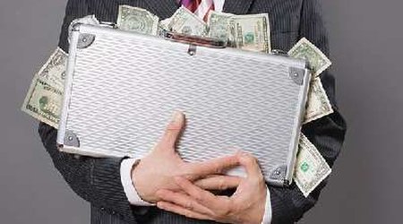 State Budget Received 4.9 million AZN Plundered by Officials