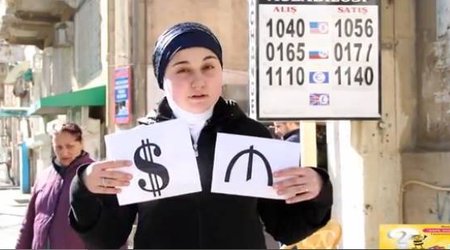 Sorğu: Biz hansı valyutanı seçirik, dollar yoxsa manat?