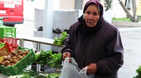 Bayram yarmarkalarında qiymətlər - VİDEOREPORTAJ