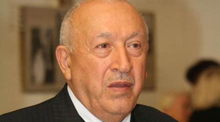 Tahir Salahova orden verildi