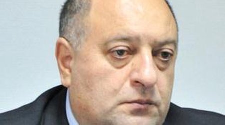 Millət vəkilindən Messinin reklamına etiraz