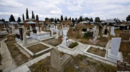 Dəfn qaydaları dəyişir: ailəvi məzarlıqlara icazə verilməyəcək