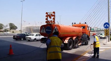 Bakını niyə yumurlar? - VİDEO